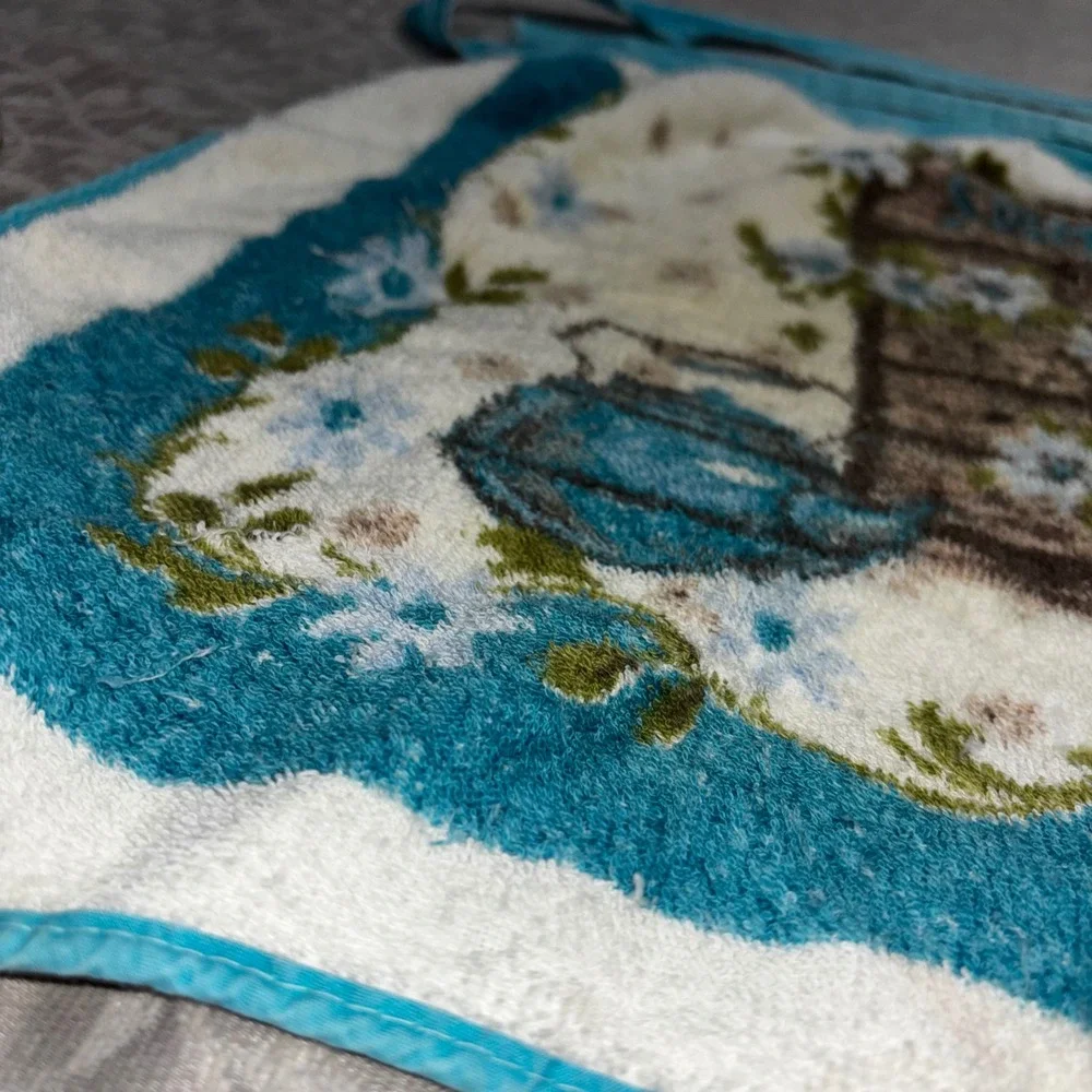 Vintage 1970s Handmade Terry Cloth Half Apron Blue Floral Spice Cabinet Kitchen‎